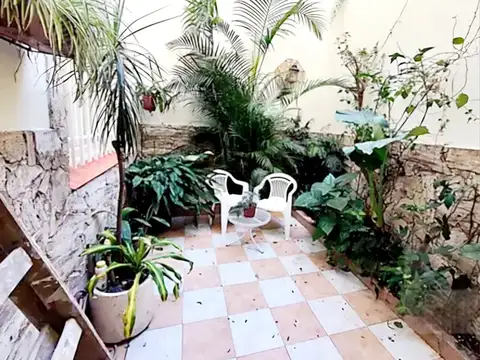 Guayaquil 500, Piso PB