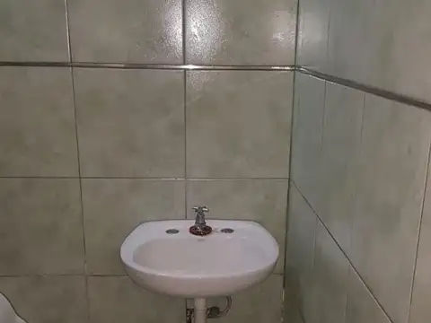 Local en Venta en Pompeya, USD 198.000
