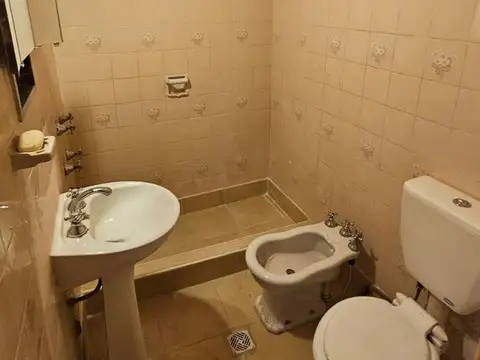 EXCELENTE DEPARTAMENTO EN ALQUILER 3 DORMITORIOS