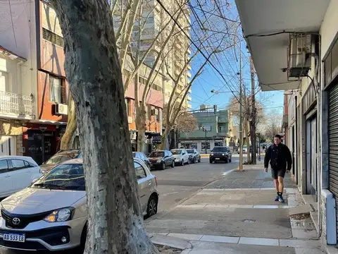 Local en Venta 50 años