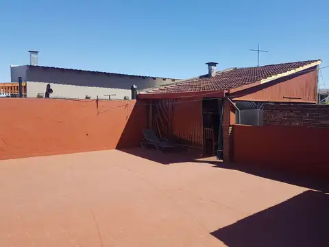 Depto Tipo Casa en Venta de 4 dormitorios