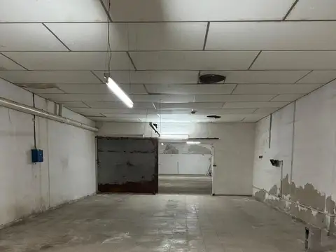 ALQUILER GALPON ALTA CORDOBA 407 M2 COCINA 4 BAÑOS