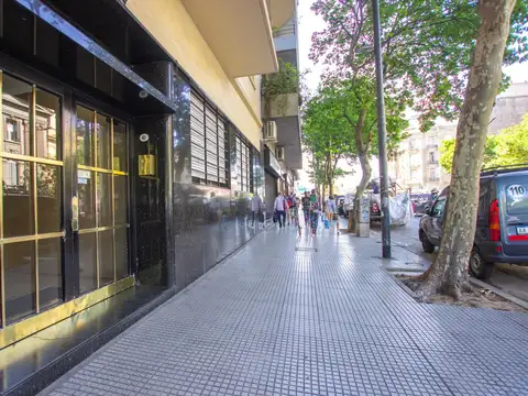 Av Montes De Oca 100, Piso 2