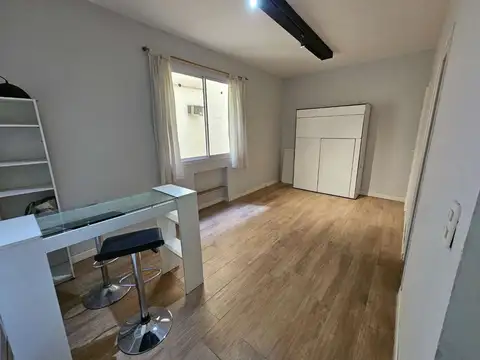 Departamento en Alquiler en Microcentro, $ 420.000