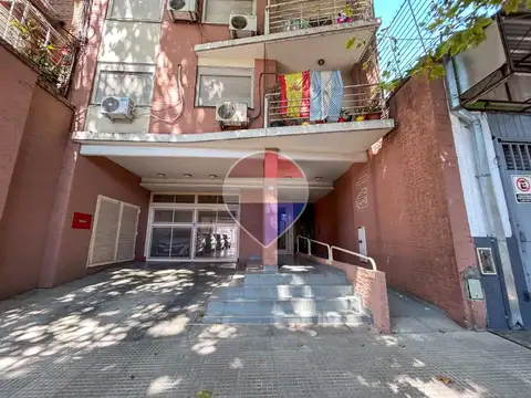 DPTO 4 AMB VENTA STA RITA C/ COCHERA Y BALCON