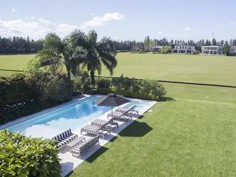 Casa en Venta en Tortugas Country Club, Countries y Barrios Cerrados en Pilar