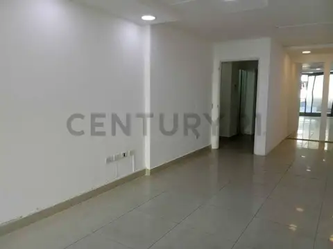 Buenos Aires 1000, Piso 1
