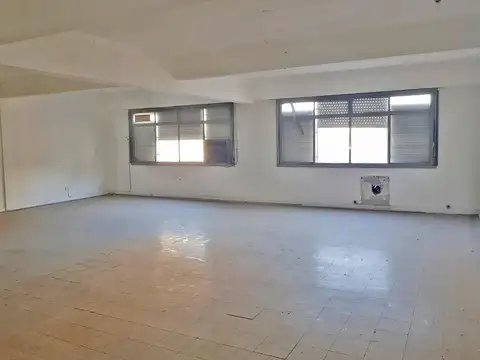 OFICINA/DEPOSITO EN ONCE. Planta libre 2 unidades disponibles