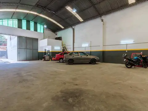 Galpón en venta barrio echesortu