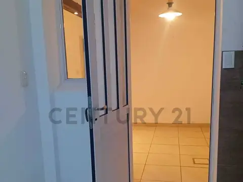 Departamento en Alquiler en Plaza Mitre, $ 800.000