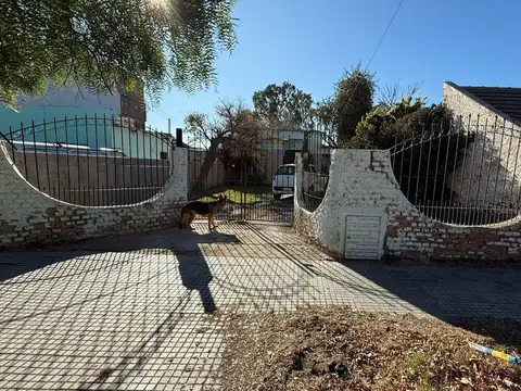 CASA EN VENTA, 3 DORMITORIOS, BROWN 566,CIPOLLETTI