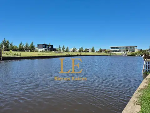 Terreno en Venta en El Naudir, USD 105.000