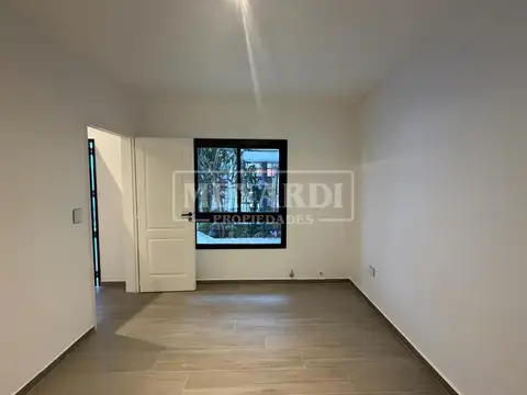 Depto Tipo Casa 3 ambientes con 1 baño