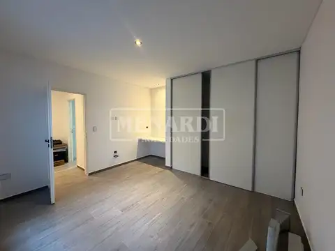 Hermoso PH refaccionado a nuevo !