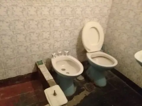 PH al frente 4 amb IDEAL DOS FAMILIAS. Con patio, terraza y balcon