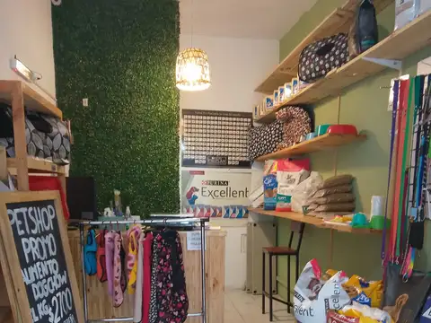 Local en Alquiler en Villa Luro, $ 650.000
