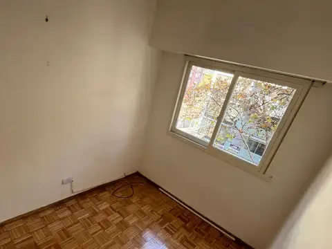 Avenida Hipólito Yrigoyen 3600