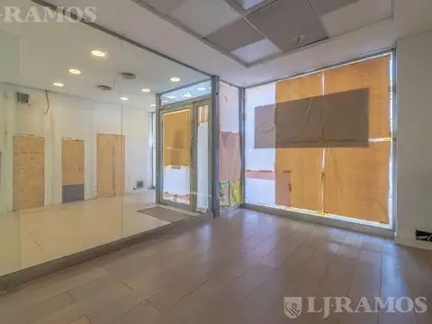 Local en Alquiler en Martinez, USD 7.000