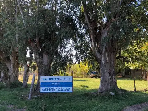 EXCELENTE LOTE DE 884M2 A UNA CUADRA DE RUTA 24 EN FRANCISCO ALVAREZ