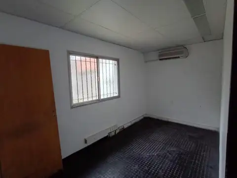 Galpon en Alquiler 12  mts Frente