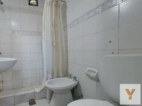 Casa en venta - 2 Dormitorios 1 Baño - Villa Gesell