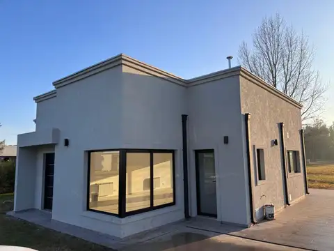 Casa en Venta en La Plata, USD 160.000