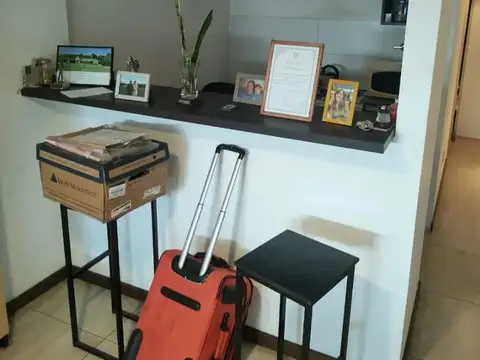 VENTA MONOAMBIENTE AMPLIO Y LUMINOSO – CONESA 700,COLEGIALES