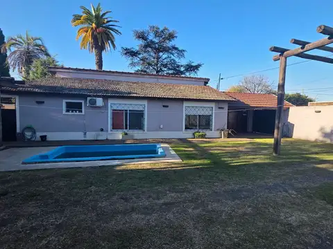 Casa en Venta con 7 cocheras