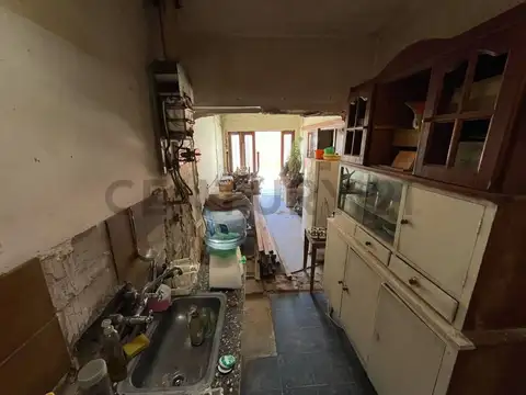 523 Bis e/ 3 y 4 800, Piso 0