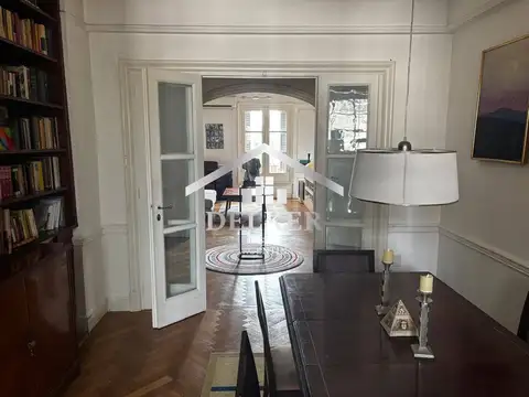 Departamento en Venta de 5 dormitorios