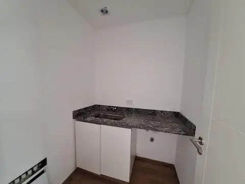 Casa en Venta en Pilar del Este - San Ramon, USD 205.000