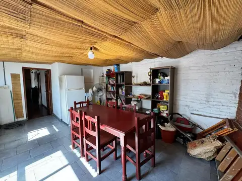 Depto Tipo Casa en Venta en Bernal, USD 65.000