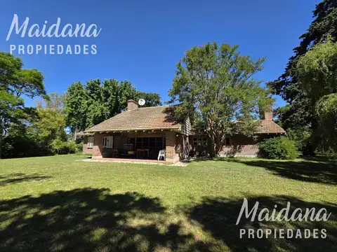 Casa en Venta con 1 cochera