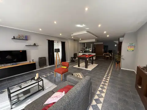 Jose G De Artigas 5212 6400