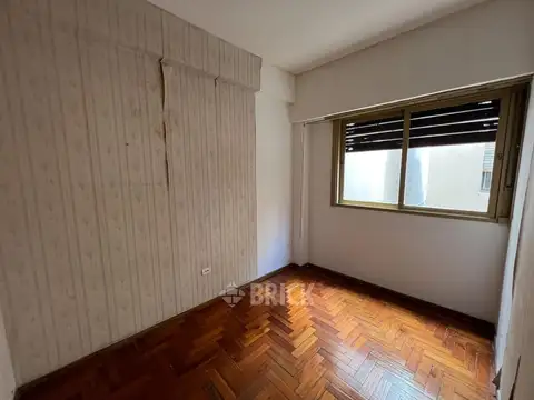VENTA DE 2 PH EN BLOCK EN CHILE AL 2500 - SIN EXPENSAS ENTRADA INDEPENDIENTE