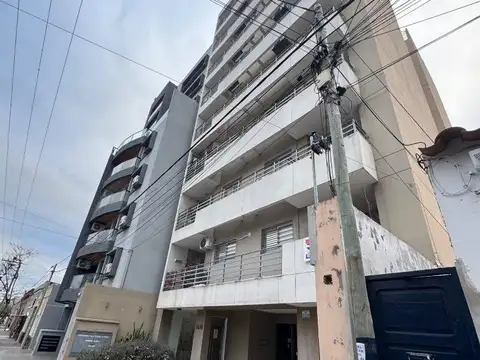 Alquilo hermoso depto con parrilla en Salta  