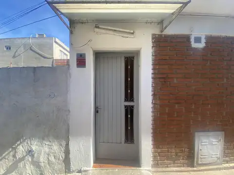 Depto Tipo Casa en Venta en La Tablada, USD 36.000
