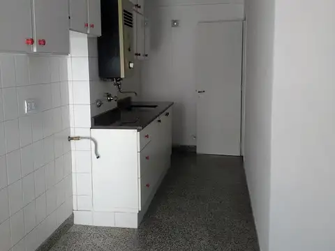 Salta 1300 al 1300
