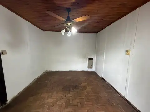 Casa en Alquiler en Los Polvorines, $ 650.000