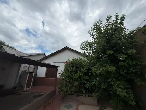 Casa - Alquiler - Argentina, Malvinas Argentinas - Dante Alighieri 2763