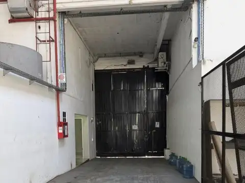 GALPON INDUSTRIAL  EN LA PATERNAL