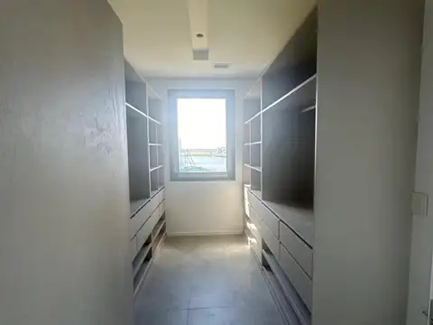 Casa en Alquiler de 5 dormitorios