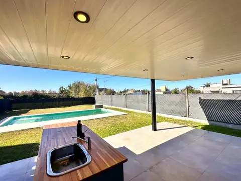 Casa en Venta al Suroeste