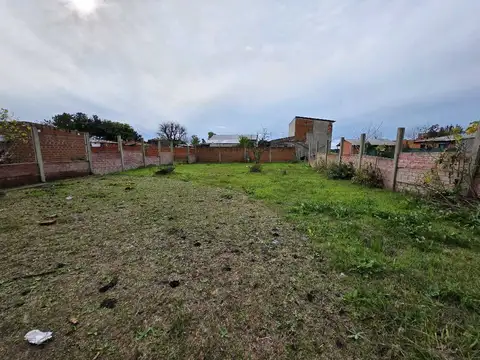 Casa 2 ambientes con 1 baño