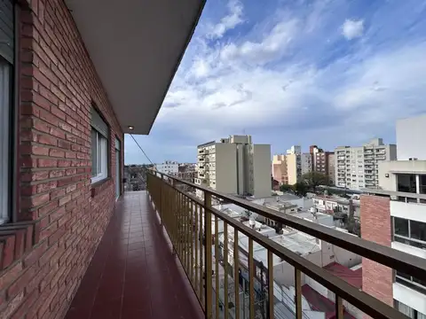 Departamento en Alquiler en Castelar, $ 1.500.000