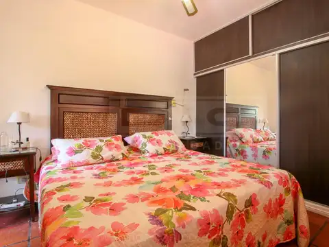 Depto Tipo Casa en Venta 50 años