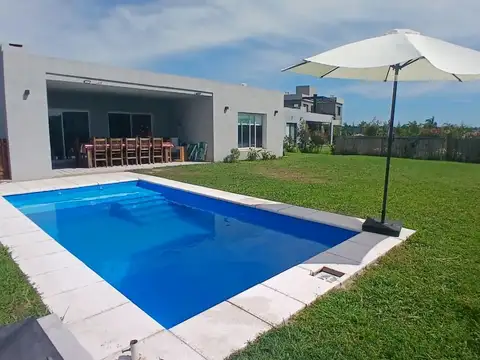 Alquiler de Casa 4 Ambientes en San Sebastián, Escobar