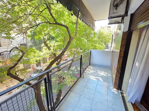 Venta departamento 3 ambientes Caballito Balcón