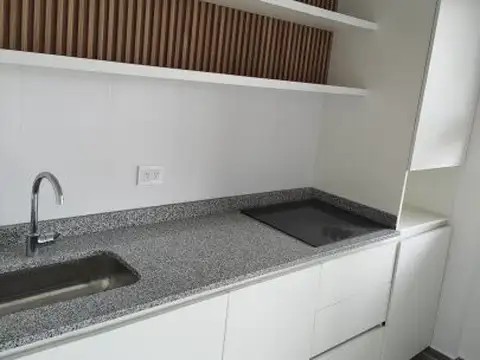 Departamento en Venta en Parque Chacabuco, USD 132.000