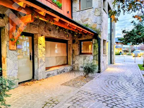 Venta local comercial 38 m2 - Av. San Martin - Zona centro - San Martin de los Andes